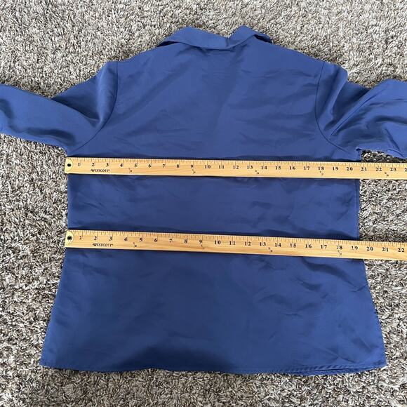 Vintage Blouse Top Size Small Blue Solid Long Sleeve Button Minimalist Office - Picture 12 of 13